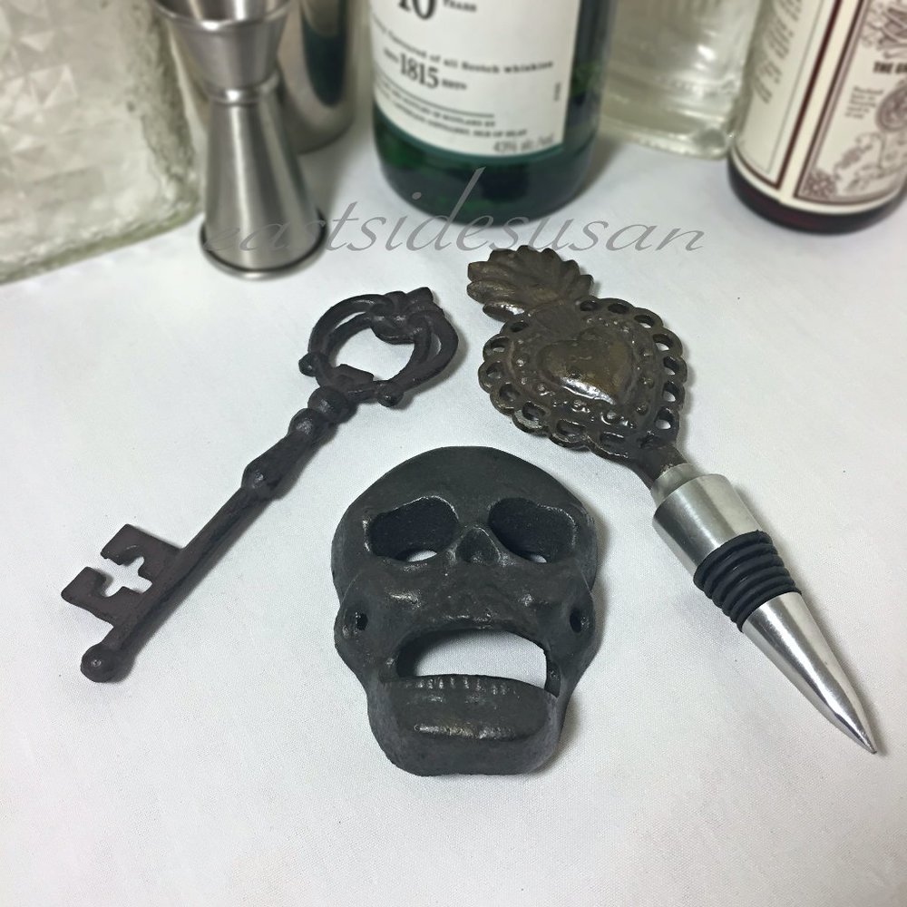 BAR BUNDLE 3 pc CAST IRON Stopper + Openers UNUSED HP🎉